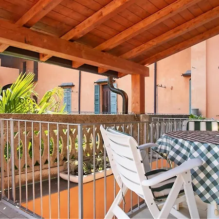 شقة Casa Andrea E Linda Germignaga